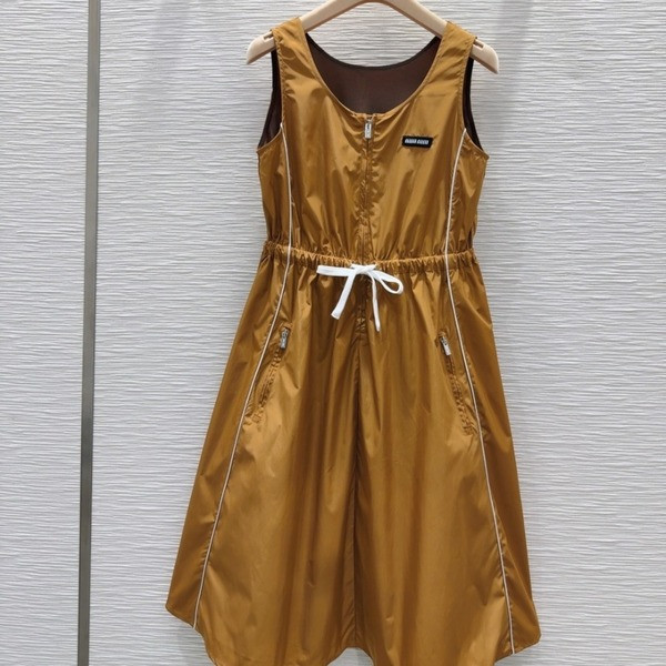 [ Miu Miu ] 미우미우 집업 나시 원피스