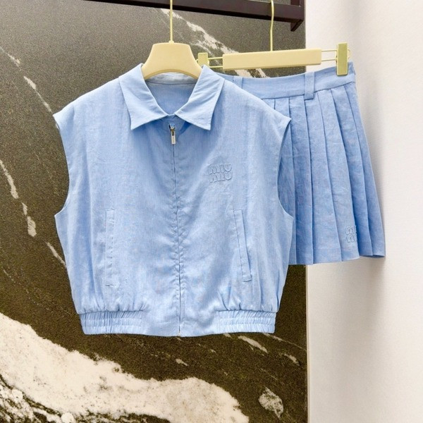 [ Miu Miu ] 미우미우 주름스커트 집업 세트