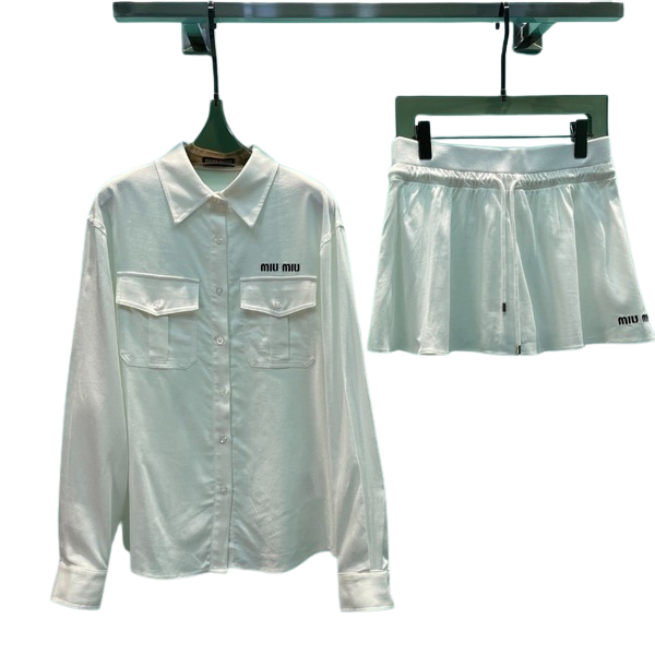 [ 미우미우 ] 25ss 셔츠 스커트 세트