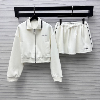 [ 미우미우 ] 25ss 트레이닝 세트