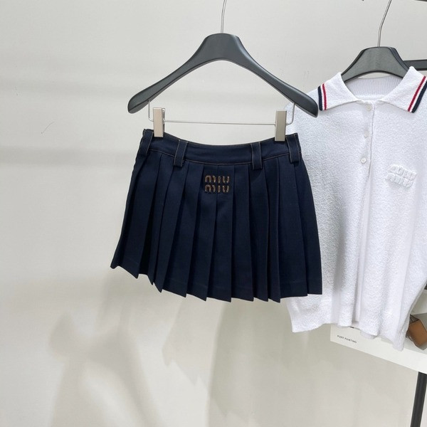 [ Miu Miu ] 미우미우 플리츠 미니 스커트