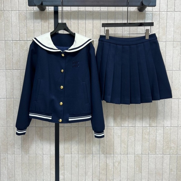 [ Miu Miu ] 미우미우 카라 스커트 세트