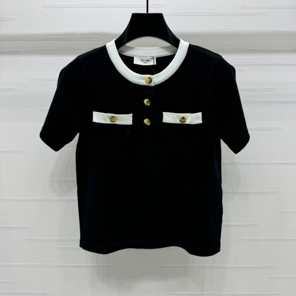 [ 셀린느 ] 25ss 단추 니트