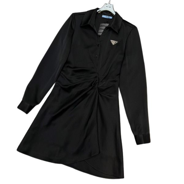 [ Prada ] 프라다 브이넥 카라 원피스