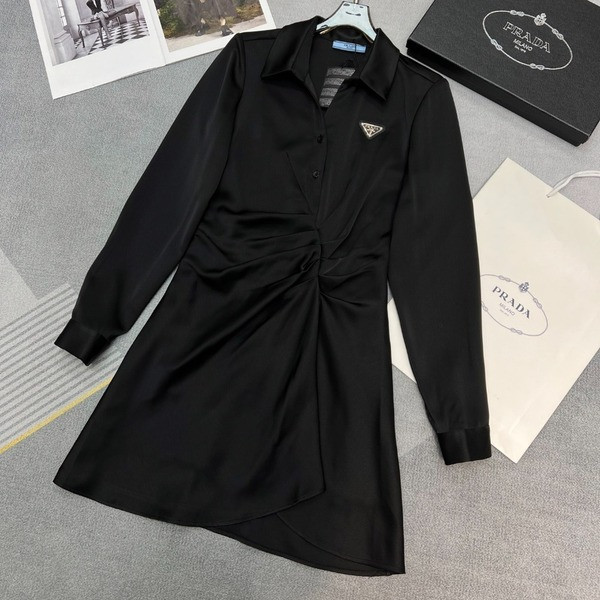 [ Prada ] 프라다 단추 원피스