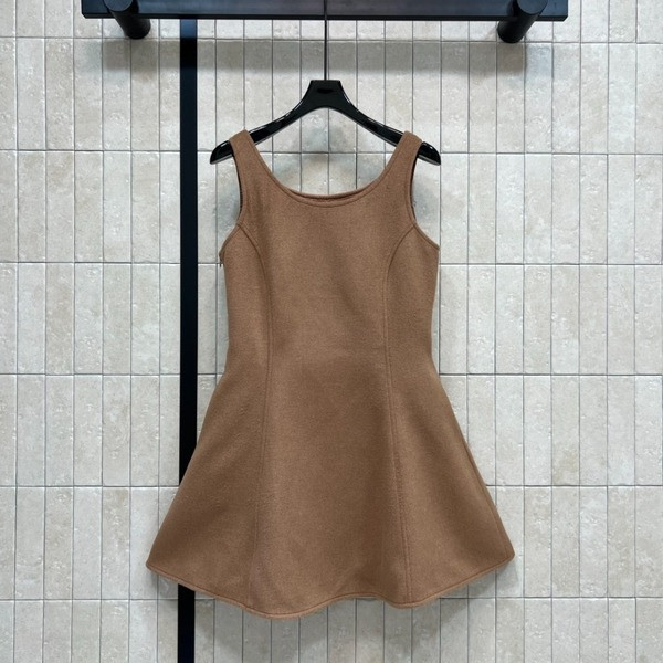 [ LV ] 나시 울 원피스