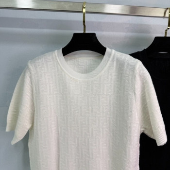 [ Fendi ] 펜디 로고 라운드 니트