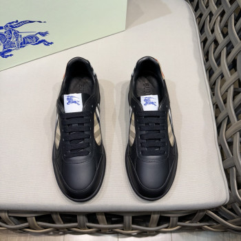 [ Burberry ] 버버리 레더 체크 테라스 스니커즈