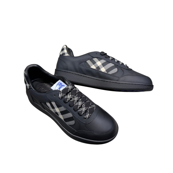 [ Burberry ] 버버리 레더 체크 테라스 스니커즈