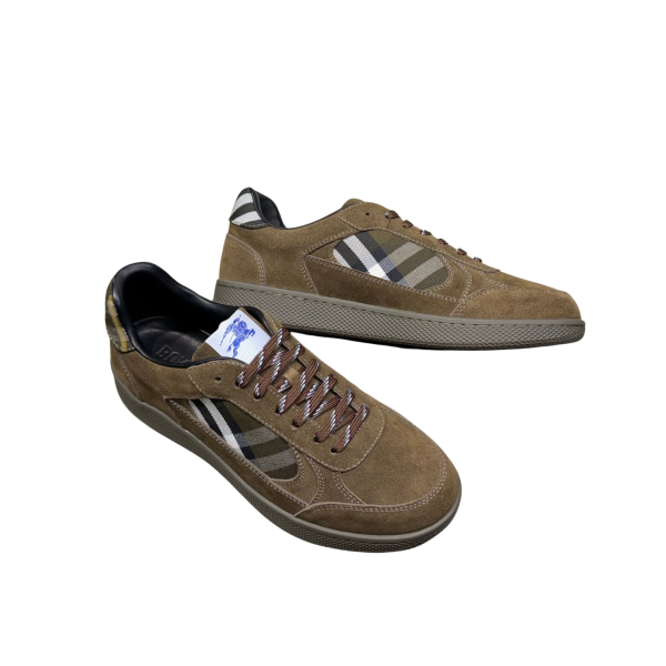 [ Burberry ] 버버리 레더 체크 테라스 스니커즈