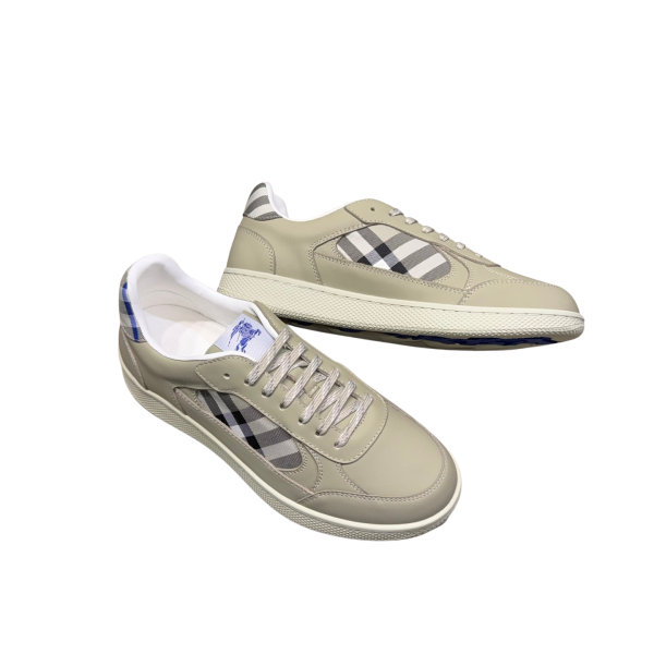[ Burberry ] 버버리 레더 체크 테라스 스니커즈