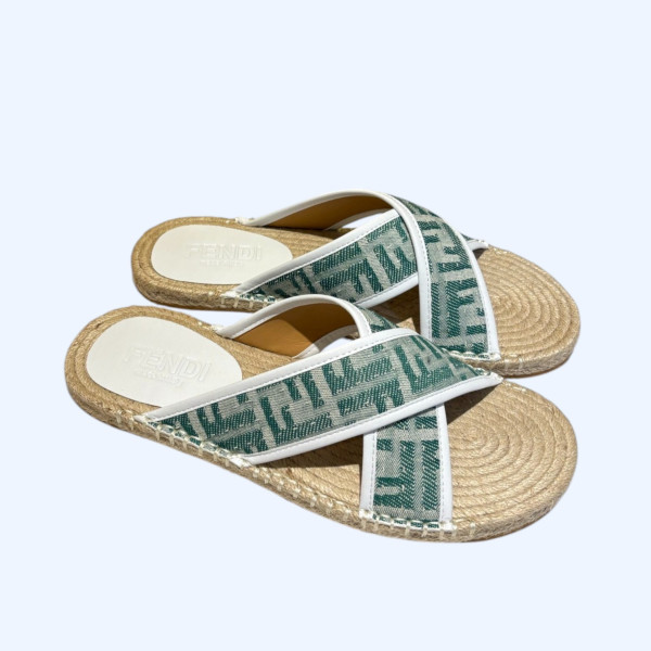 [ 펜디 ] 에스파듀 슬라이드 뮬