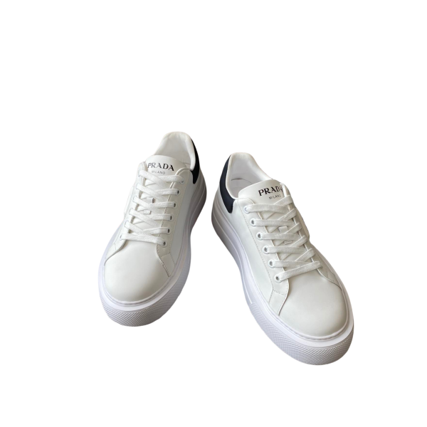 [ Prada ] 프라다 플랫폼 가죽 스니커즈