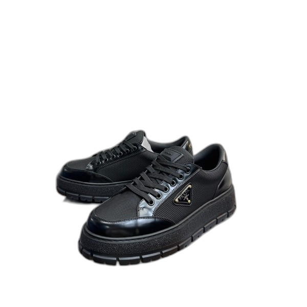 [ Prada ] 프라다 플랫폼 스니커즈