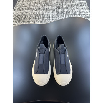 [ Prada ] 프라다 캔버스 스니커즈