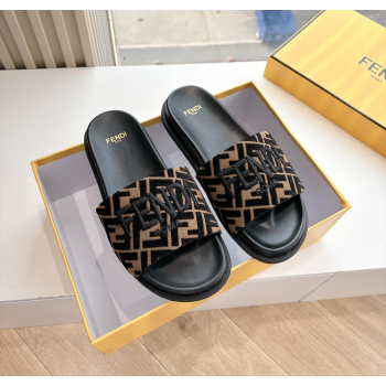 [ 펜디 ] 25ss 런웨이 컬렉션 슬라이드 뮬