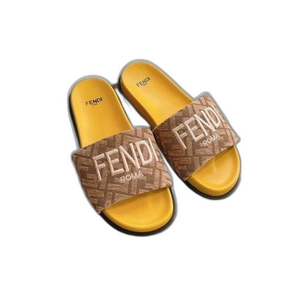 [ 펜디 ] 25ss 런웨이 컬렉션 슬라이드 뮬