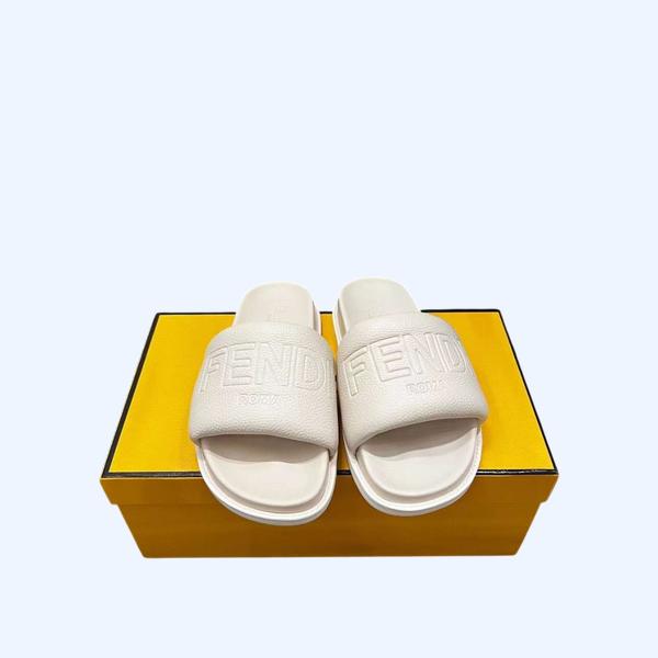 [Fendi] 펜디 로마 슬라이드 가죽 퍼스벳