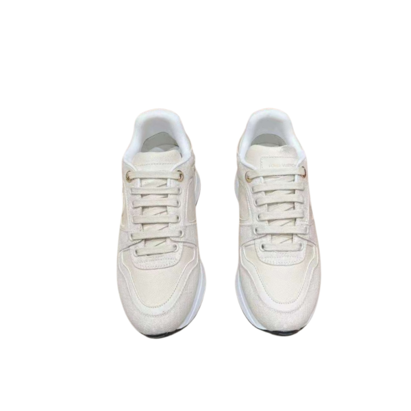 [ LV ] 네오 런 어웨이 스니커즈