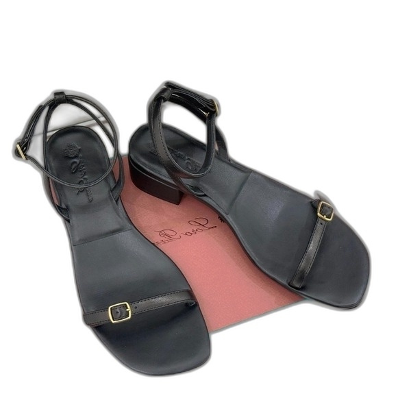 [ Loro Piana ] 로로피아나 스트랩 샌들