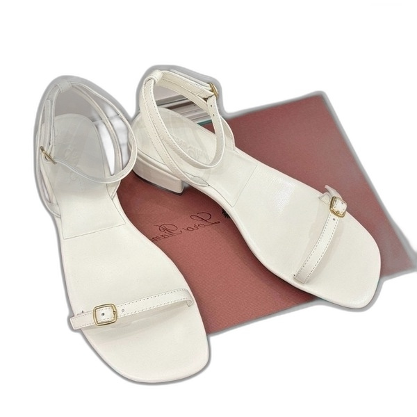 [ Loro Piana ] 로로피아나 스트랩 샌들