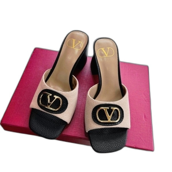 [ Valentino ] 발렌티노 브이로고 시그니처 슬라이드 샌들