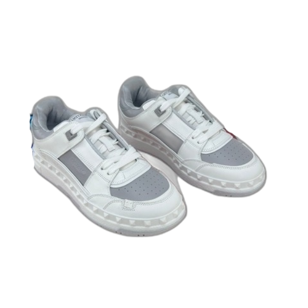 [ Valentino ] 발렌티노 프리도트 로우탑 스니커즈