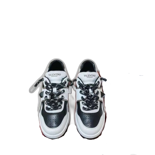 [Valentino] 발렌티노 나파 가죽 원 스터드