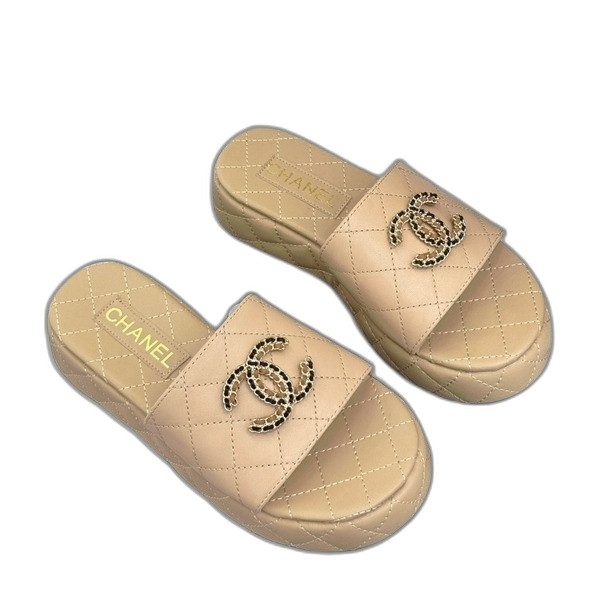 [ 샤넬 ] 25c 봄여름 신상 체인 더블 C 슬리퍼