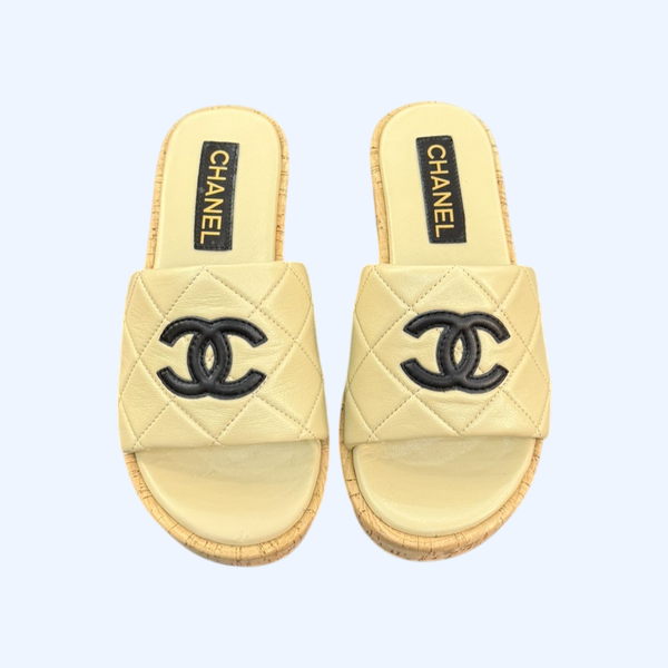 [ 샤넬 ] CC 로고 뮬