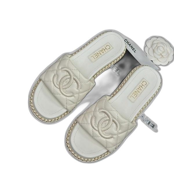 [ 샤넬 ] 통굽 체인 슬리퍼 뮬