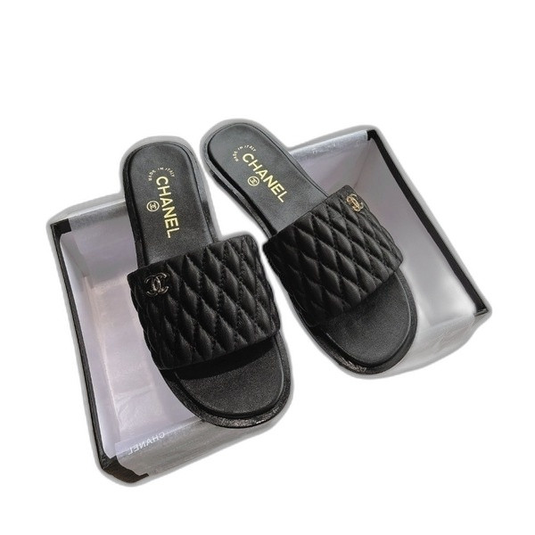 [ Chanel ] 샤넬 퀼팅 뮬 슬라이드