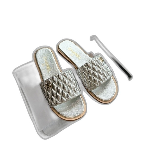 [ Chanel ] 샤넬 퀼팅 뮬 슬라이드