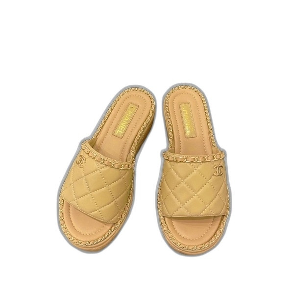 [ Chanel ] 샤넬 퀼팅 체인 통굽 슬라이드