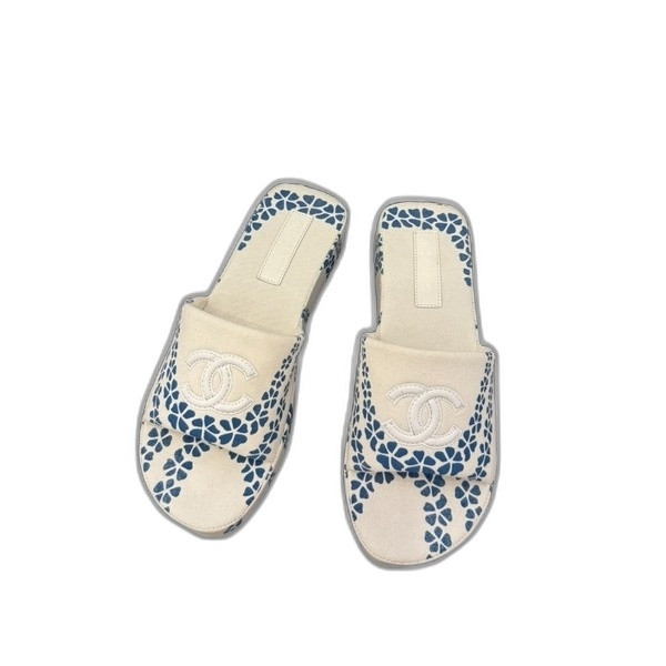 [ Chanel ] 샤넬 프린팅 통굽 슬라이드