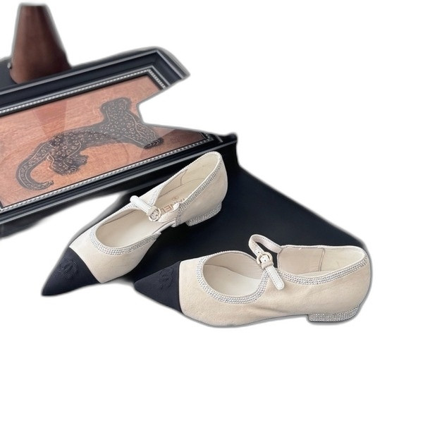 [ Chanel ] 샤넬 스웨이드 스틸레토 플랫