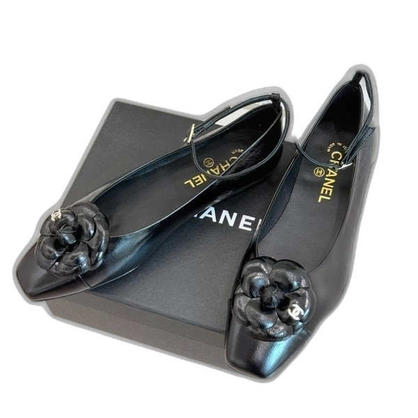 [ Chanel ] 샤넬 까멜리아 스트랩 메리제인