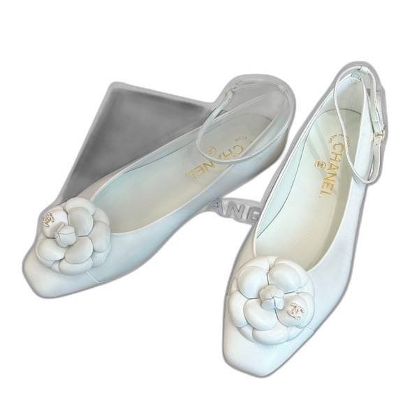 [ Chanel ] 샤넬 까멜리아 스트랩 메리제인