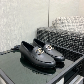 [ 샤넬 ] 2025 CC로고 로퍼