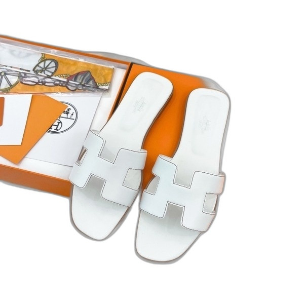 [ Hermes ] 에르메스 오란 샌들