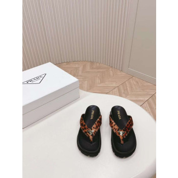 [Prada] 프라다 벨벳 조리 샌들