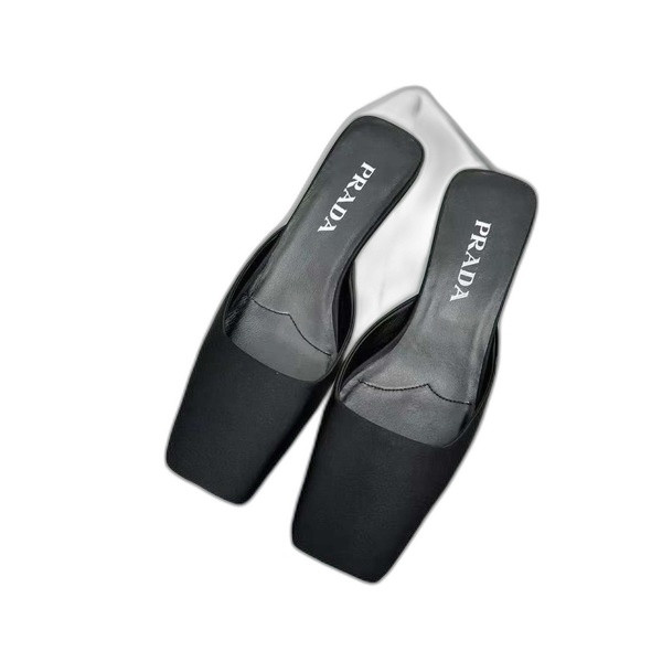 [Prada] 프라다 페이던트 가죽 뮬