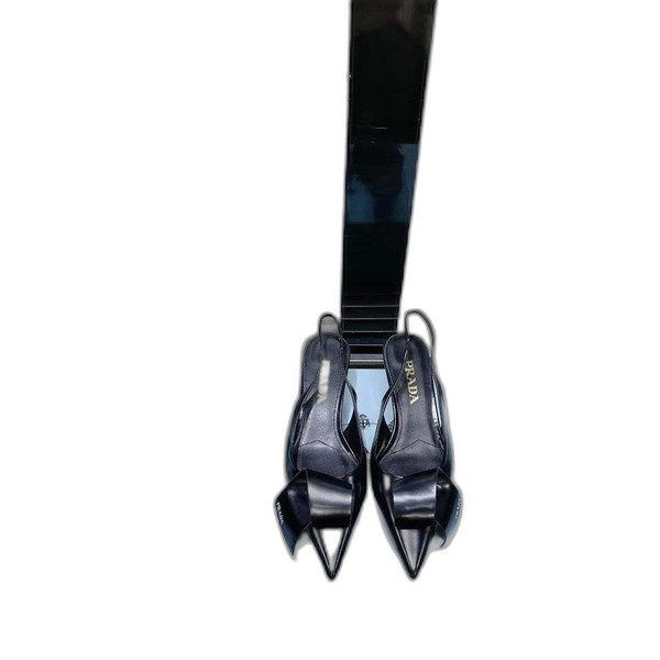 [Prada] 프라다 페이던트 가죽 슬링백 펌프