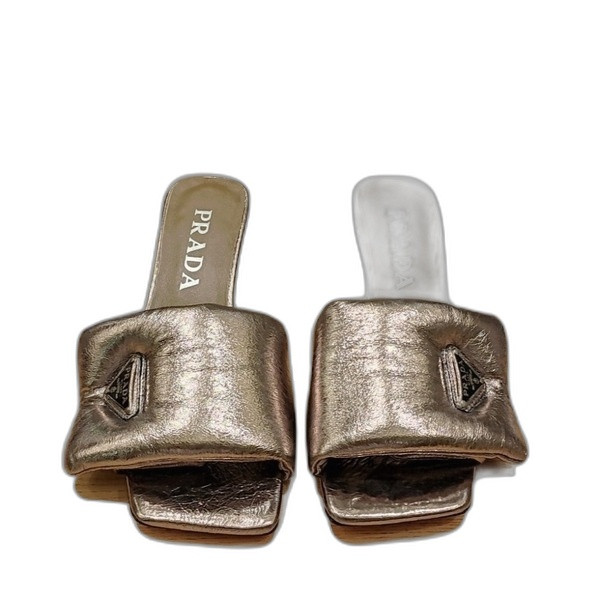 [ 프라다 ] 소프트 패딩 나파 샌들