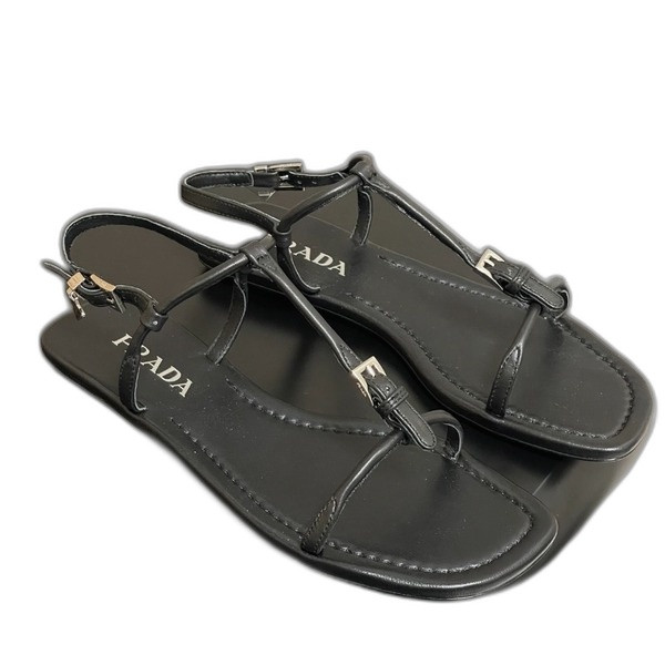[ Prada ] 프라다 버클 쪼리 샌들