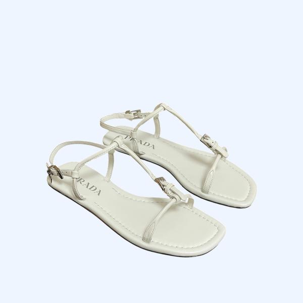 [ Prada ] 프라다 버클 쪼리 샌들