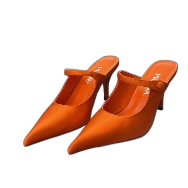 [ Prada ] 프라다 새틴 뮬