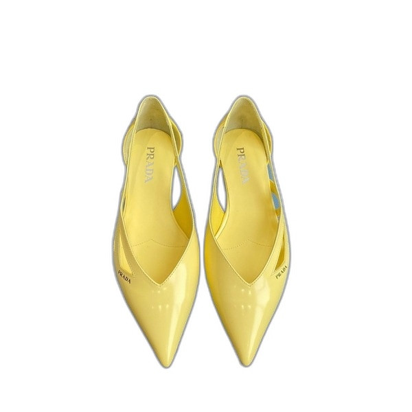 [ 프라다 ] 브러쉬드 레더 컷 아웃 발레리나 슈즈