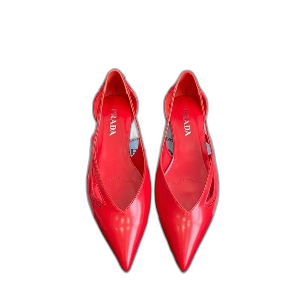 [ 프라다 ] 브러쉬드 레더 컷 아웃 발레리나 슈즈