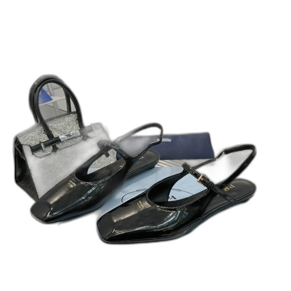 [ 프라다 ] 25ss 슬링 백